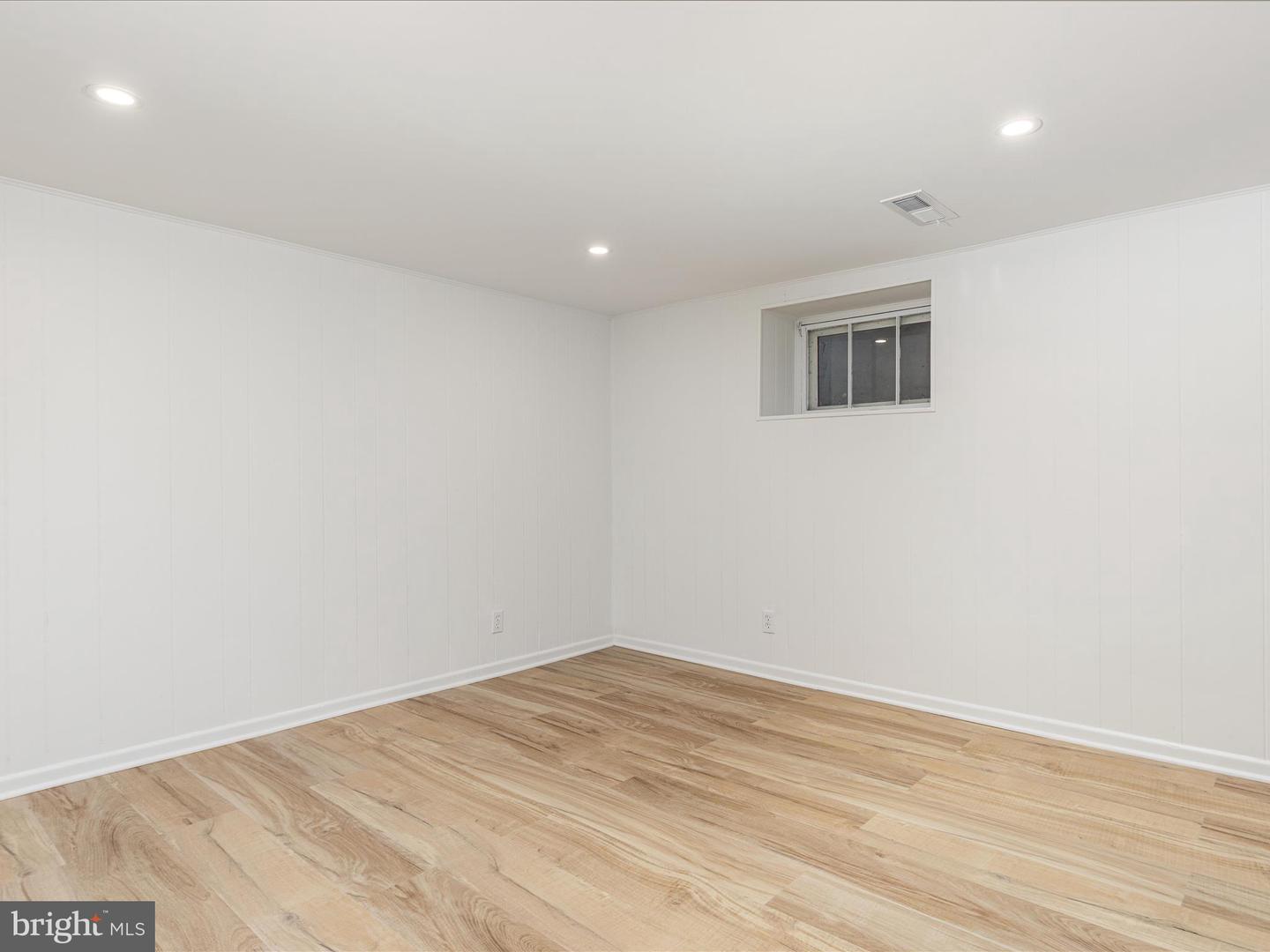 4204 34TH ST S, ARLINGTON, Virginia 22206, 3 Bedrooms Bedrooms, ,2 BathroomsBathrooms,Residential,For sale,4204 34TH ST S,VAAR2064800 MLS # VAAR2064800 4204 34TH ST S, ARLINGTON, Virginia 22206, 3 Bedrooms Bedrooms, ,2 BathroomsBathrooms,Residential,For sale,4204 34TH ST S,VAAR2064800 MLS # VAAR2064800