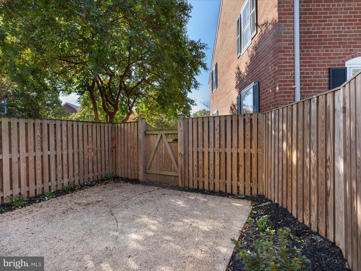 4204 34TH ST S, ARLINGTON, Virginia 22206, 3 Bedrooms Bedrooms, ,2 BathroomsBathrooms,Residential,For sale,4204 34TH ST S,VAAR2064800 MLS # VAAR2064800 4204 34TH ST S, ARLINGTON, Virginia 22206, 3 Bedrooms Bedrooms, ,2 BathroomsBathrooms,Residential,For sale,4204 34TH ST S,VAAR2064800 MLS # VAAR2064800