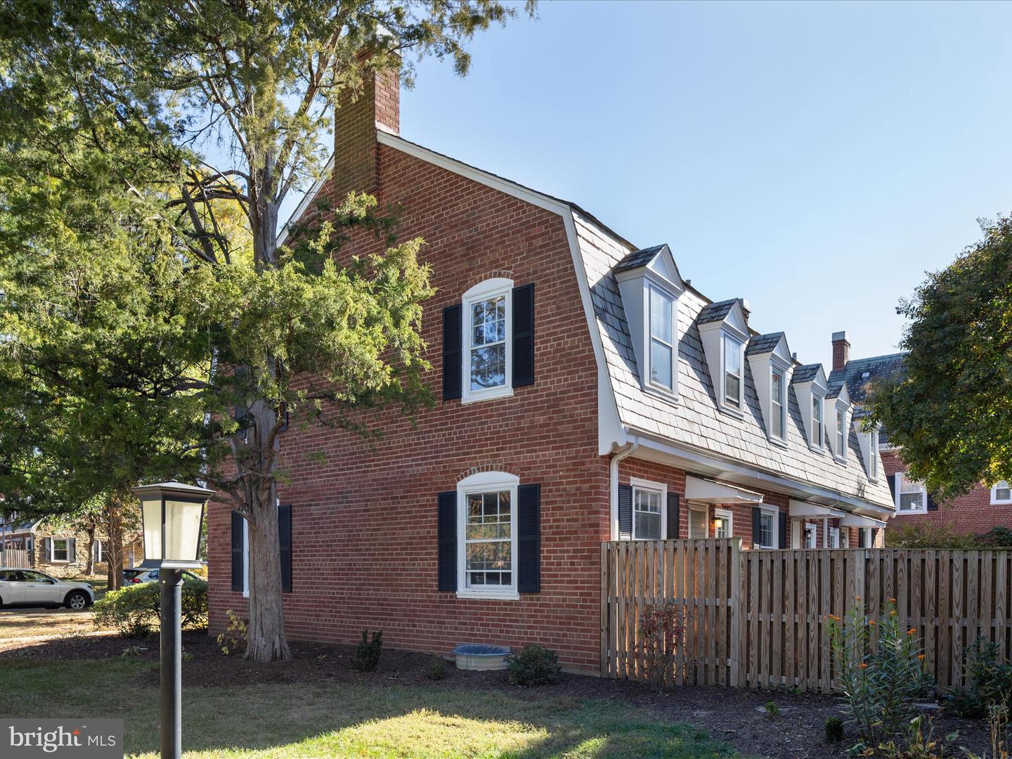 4204 34TH ST S, ARLINGTON, Virginia 22206, 3 Bedrooms Bedrooms, ,2 BathroomsBathrooms,Residential,For sale,4204 34TH ST S,VAAR2064800 MLS # VAAR2064800 4204 34TH ST S, ARLINGTON, Virginia 22206, 3 Bedrooms Bedrooms, ,2 BathroomsBathrooms,Residential,For sale,4204 34TH ST S,VAAR2064800 MLS # VAAR2064800