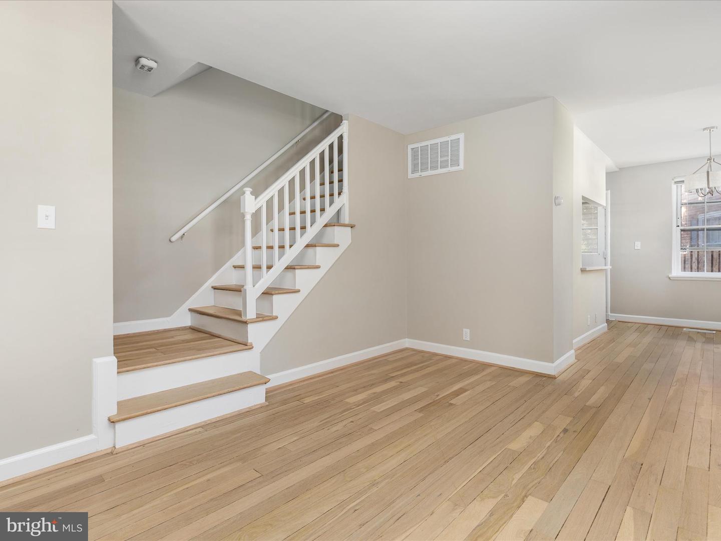 4204 34TH ST S, ARLINGTON, Virginia 22206, 3 Bedrooms Bedrooms, ,2 BathroomsBathrooms,Residential,For sale,4204 34TH ST S,VAAR2064800 MLS # VAAR2064800 4204 34TH ST S, ARLINGTON, Virginia 22206, 3 Bedrooms Bedrooms, ,2 BathroomsBathrooms,Residential,For sale,4204 34TH ST S,VAAR2064800 MLS # VAAR2064800