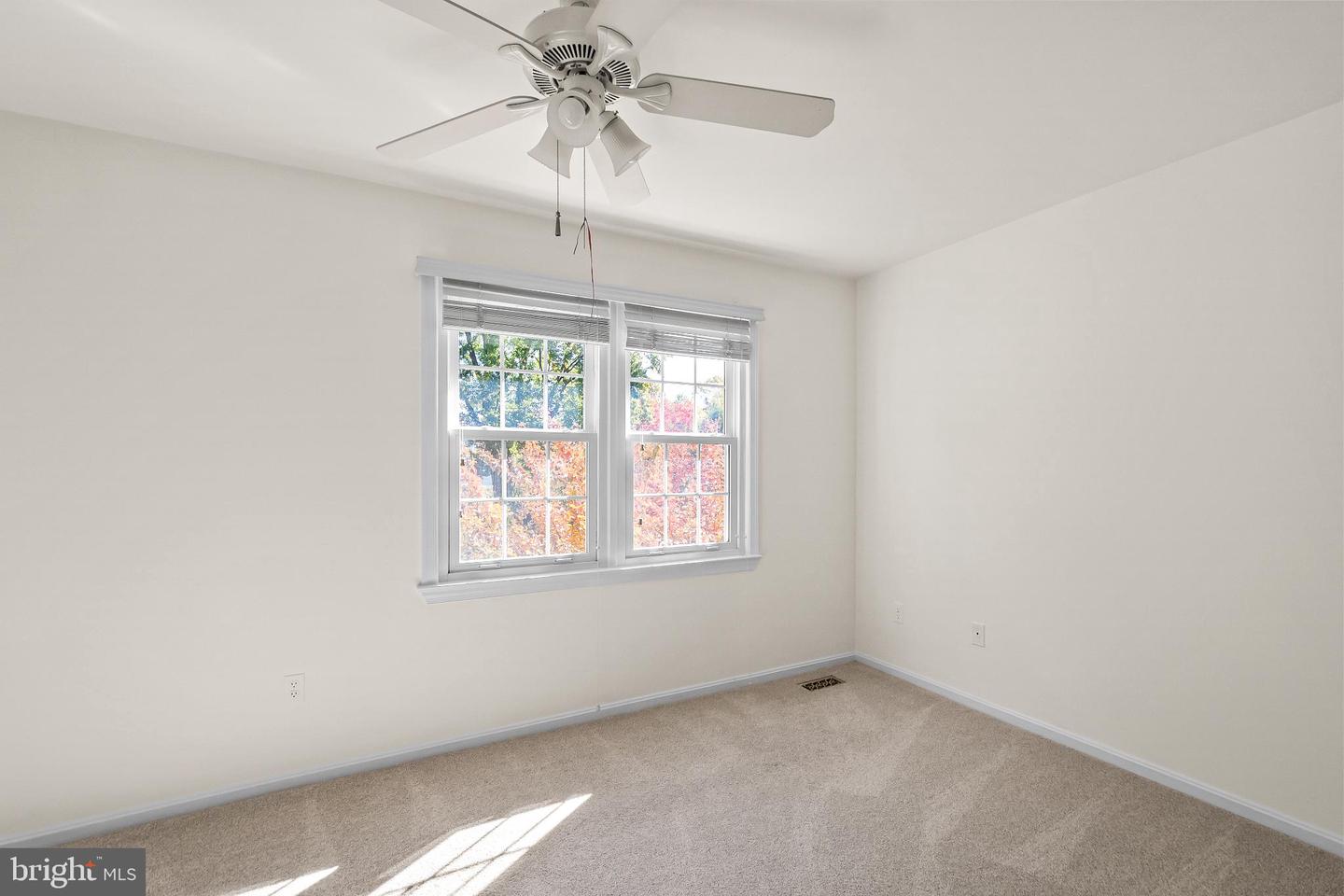 6003 LINCOLNWOOD CT, BURKE, Virginia 22015, 4 Bedrooms Bedrooms, 16 Rooms Rooms,2 BathroomsBathrooms,Residential,For sale,6003 LINCOLNWOOD CT,VAFX2273926 MLS # VAFX2273926 6003 LINCOLNWOOD CT, BURKE, Virginia 22015, 4 Bedrooms Bedrooms, 16 Rooms Rooms,2 BathroomsBathrooms,Residential,For sale,6003 LINCOLNWOOD CT,VAFX2273926 MLS # VAFX2273926