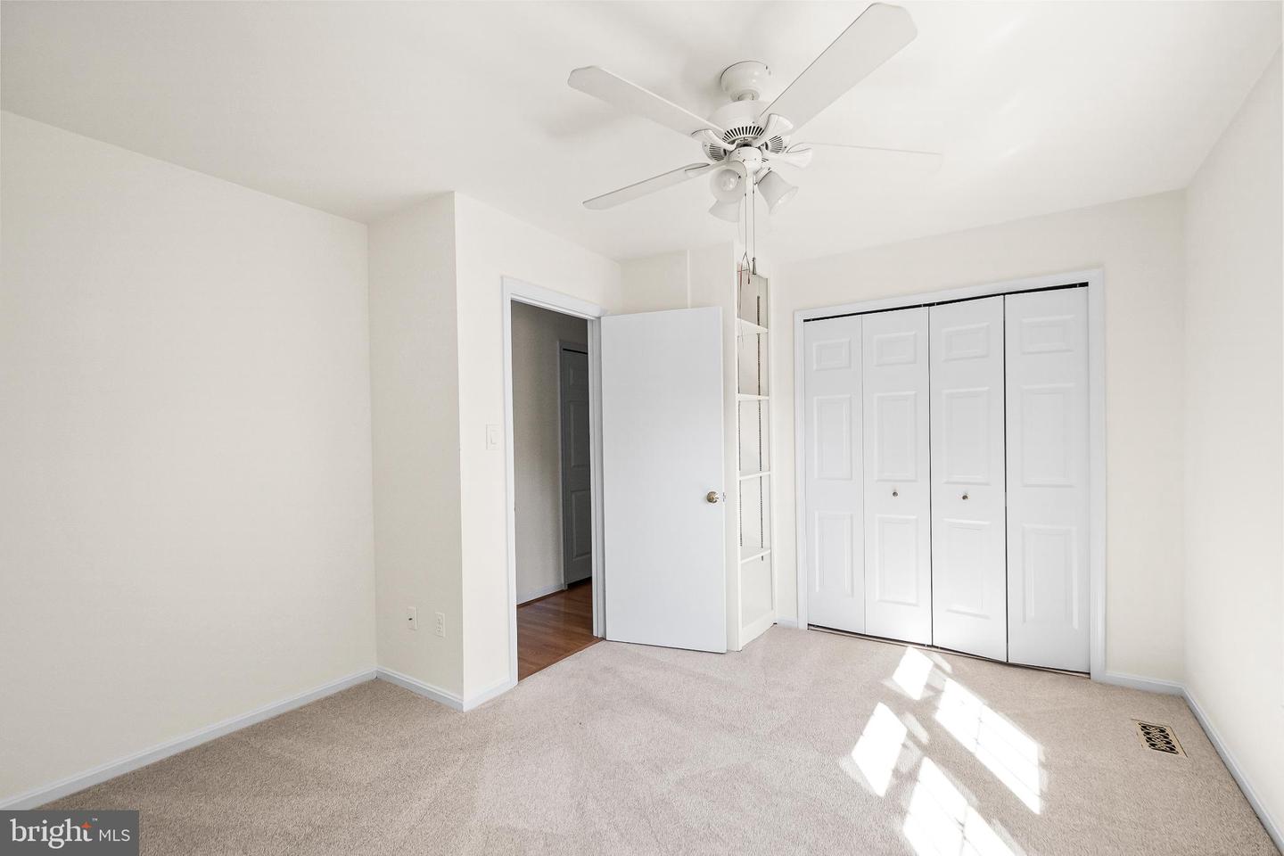 6003 LINCOLNWOOD CT, BURKE, Virginia 22015, 4 Bedrooms Bedrooms, 16 Rooms Rooms,2 BathroomsBathrooms,Residential,For sale,6003 LINCOLNWOOD CT,VAFX2273926 MLS # VAFX2273926 6003 LINCOLNWOOD CT, BURKE, Virginia 22015, 4 Bedrooms Bedrooms, 16 Rooms Rooms,2 BathroomsBathrooms,Residential,For sale,6003 LINCOLNWOOD CT,VAFX2273926 MLS # VAFX2273926