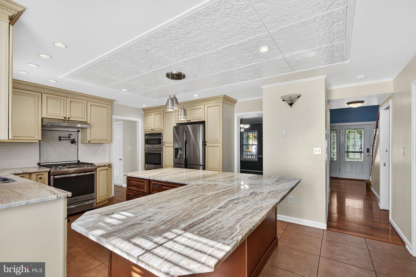 43213 WAYSIDE CIR, ASHBURN, Virginia 20147, 5 Bedrooms Bedrooms, ,3 BathroomsBathrooms,Residential,For sale,43213 WAYSIDE CIR,VALO2108980 MLS # VALO2108980 43213 WAYSIDE CIR, ASHBURN, Virginia 20147, 5 Bedrooms Bedrooms, ,3 BathroomsBathrooms,Residential,For sale,43213 WAYSIDE CIR,VALO2108980 MLS # VALO2108980