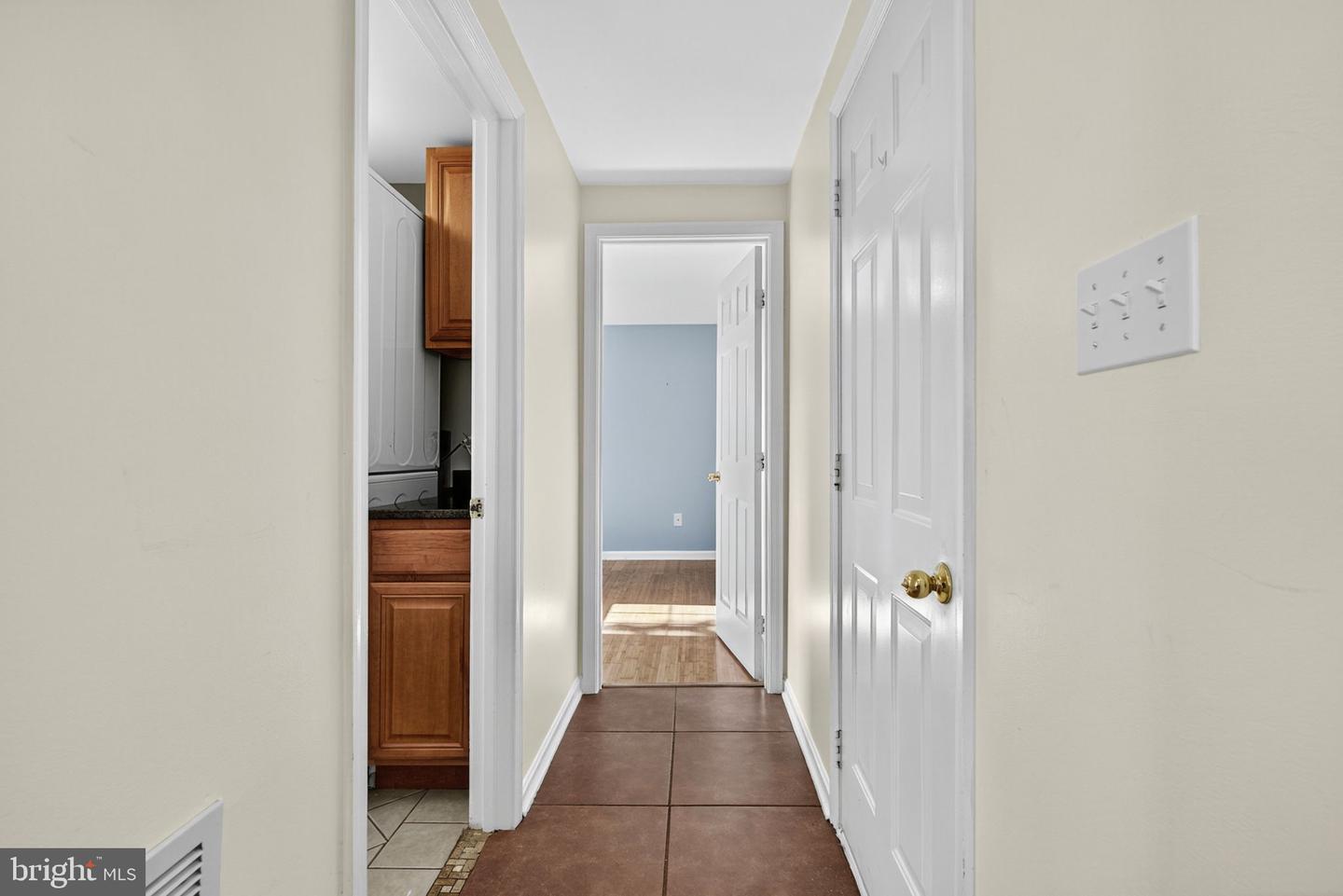 43213 WAYSIDE CIR, ASHBURN, Virginia 20147, 5 Bedrooms Bedrooms, ,3 BathroomsBathrooms,Residential,For sale,43213 WAYSIDE CIR,VALO2108980 MLS # VALO2108980 43213 WAYSIDE CIR, ASHBURN, Virginia 20147, 5 Bedrooms Bedrooms, ,3 BathroomsBathrooms,Residential,For sale,43213 WAYSIDE CIR,VALO2108980 MLS # VALO2108980