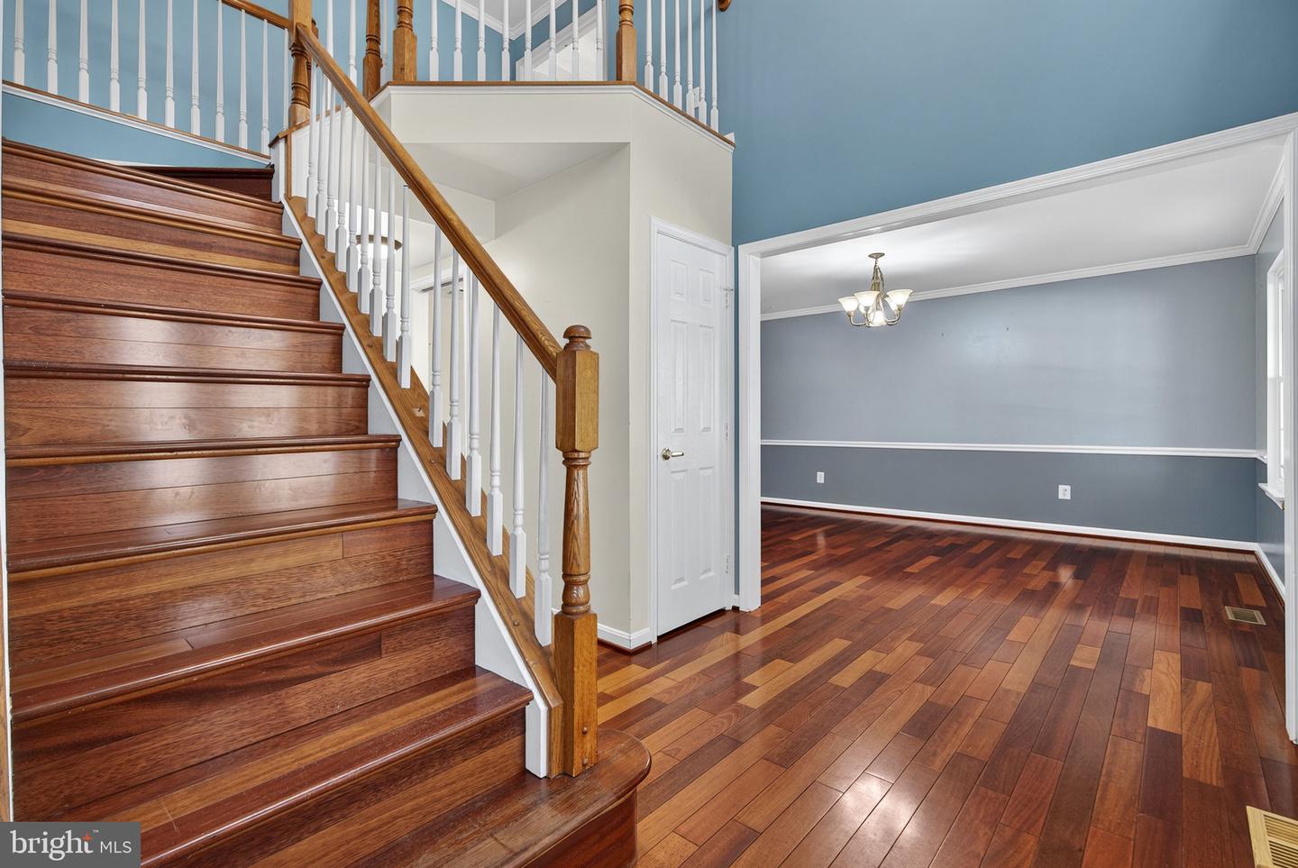 43213 WAYSIDE CIR, ASHBURN, Virginia 20147, 5 Bedrooms Bedrooms, ,3 BathroomsBathrooms,Residential,For sale,43213 WAYSIDE CIR,VALO2108980 MLS # VALO2108980 43213 WAYSIDE CIR, ASHBURN, Virginia 20147, 5 Bedrooms Bedrooms, ,3 BathroomsBathrooms,Residential,For sale,43213 WAYSIDE CIR,VALO2108980 MLS # VALO2108980