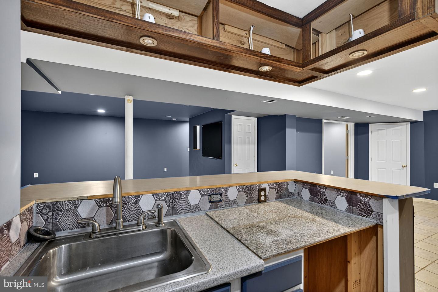 43213 WAYSIDE CIR, ASHBURN, Virginia 20147, 5 Bedrooms Bedrooms, ,3 BathroomsBathrooms,Residential,For sale,43213 WAYSIDE CIR,VALO2108980 MLS # VALO2108980 43213 WAYSIDE CIR, ASHBURN, Virginia 20147, 5 Bedrooms Bedrooms, ,3 BathroomsBathrooms,Residential,For sale,43213 WAYSIDE CIR,VALO2108980 MLS # VALO2108980