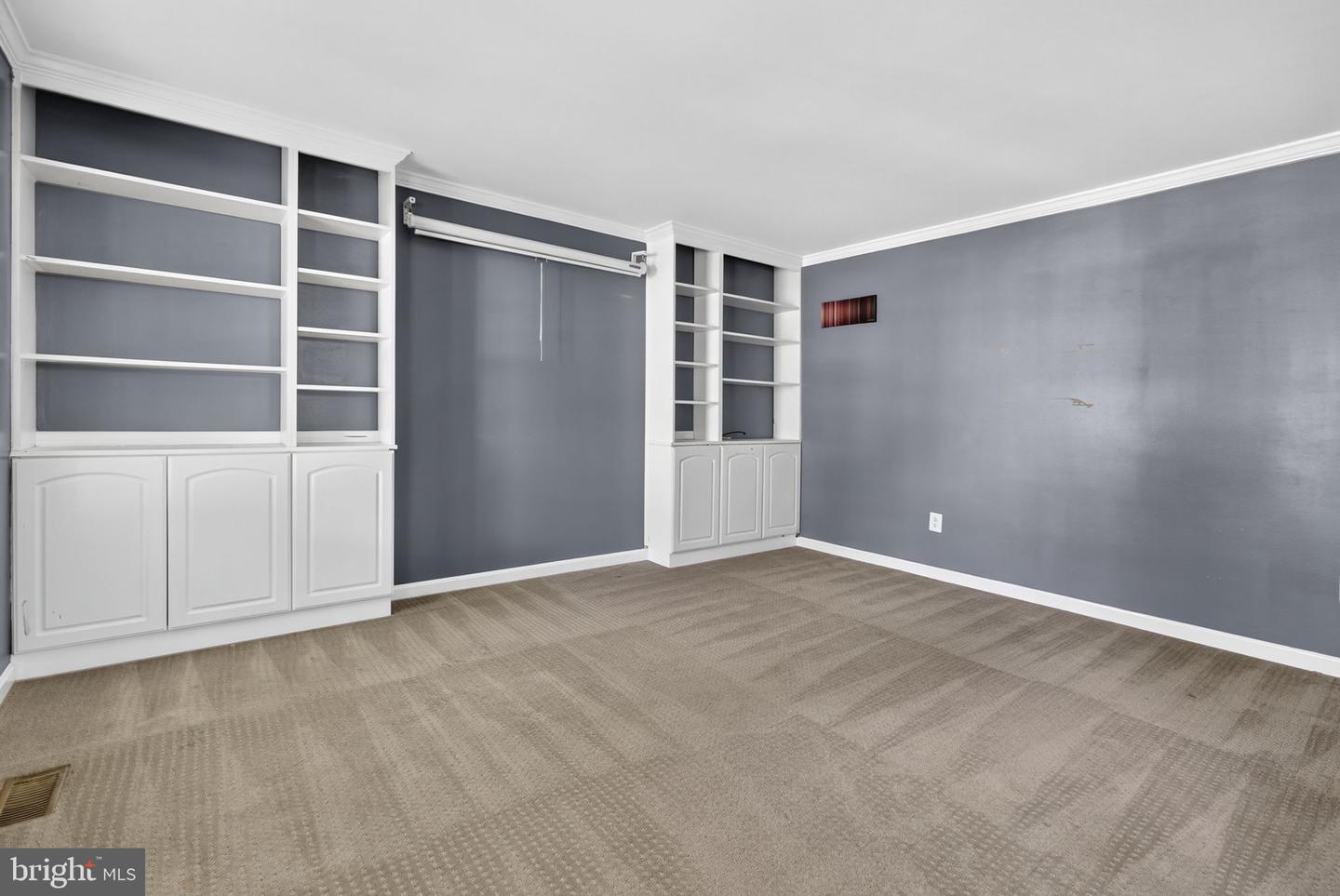 43213 WAYSIDE CIR, ASHBURN, Virginia 20147, 5 Bedrooms Bedrooms, ,3 BathroomsBathrooms,Residential,For sale,43213 WAYSIDE CIR,VALO2108980 MLS # VALO2108980 43213 WAYSIDE CIR, ASHBURN, Virginia 20147, 5 Bedrooms Bedrooms, ,3 BathroomsBathrooms,Residential,For sale,43213 WAYSIDE CIR,VALO2108980 MLS # VALO2108980
