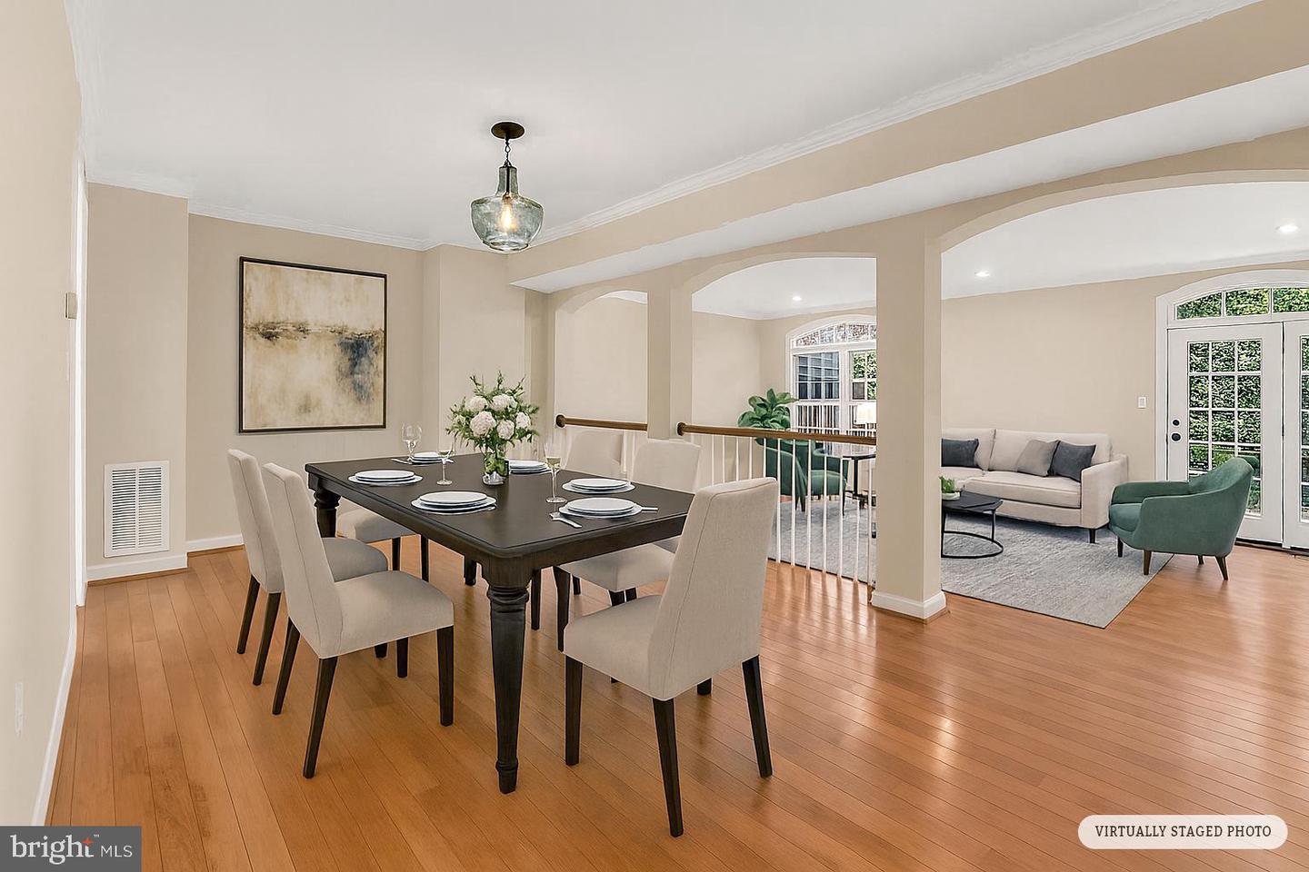7477 COLLINS MEADE WAY, ALEXANDRIA, Virginia 22315, 3 Bedrooms Bedrooms, ,3 BathroomsBathrooms,Residential,For sale,7477 COLLINS MEADE WAY,VAFX2274518 MLS # VAFX2274518 7477 COLLINS MEADE WAY, ALEXANDRIA, Virginia 22315, 3 Bedrooms Bedrooms, ,3 BathroomsBathrooms,Residential,For sale,7477 COLLINS MEADE WAY,VAFX2274518 MLS # VAFX2274518