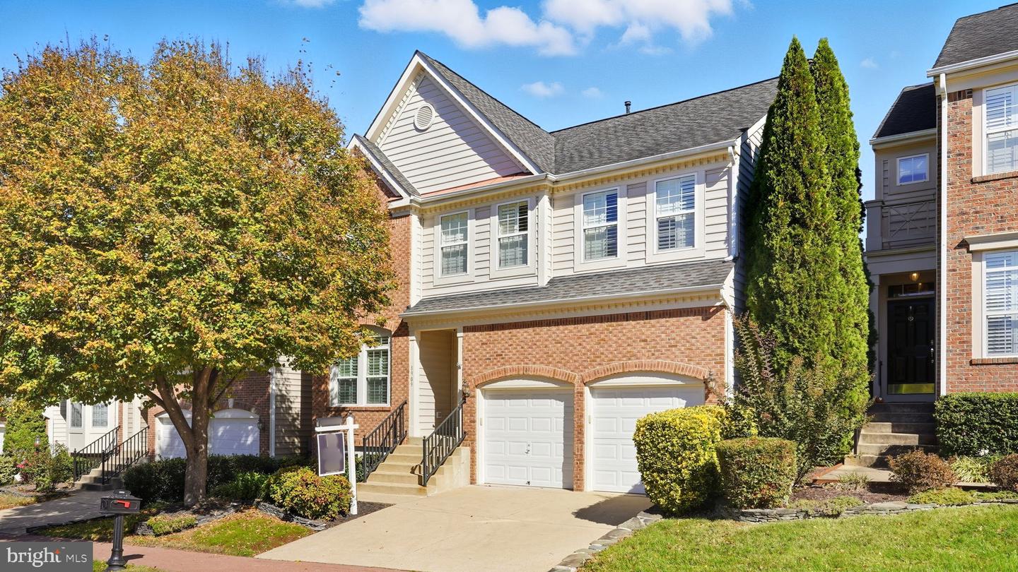 8909 ROBERT LUNDY PL, LORTON, Virginia 22079, 5 Bedrooms Bedrooms, ,4 BathroomsBathrooms,Residential,For sale,8909 ROBERT LUNDY PL,VAFX2274208 MLS # VAFX2274208 8909 ROBERT LUNDY PL, LORTON, Virginia 22079, 5 Bedrooms Bedrooms, ,4 BathroomsBathrooms,Residential,For sale,8909 ROBERT LUNDY PL,VAFX2274208 MLS # VAFX2274208
