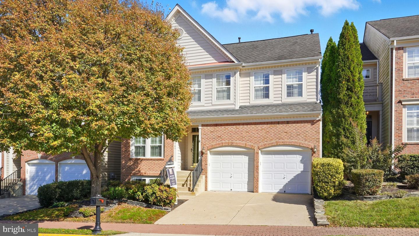 8909 ROBERT LUNDY PL, LORTON, Virginia 22079, 5 Bedrooms Bedrooms, ,4 BathroomsBathrooms,Residential,For sale,8909 ROBERT LUNDY PL,VAFX2274208 MLS # VAFX2274208 8909 ROBERT LUNDY PL, LORTON, Virginia 22079, 5 Bedrooms Bedrooms, ,4 BathroomsBathrooms,Residential,For sale,8909 ROBERT LUNDY PL,VAFX2274208 MLS # VAFX2274208