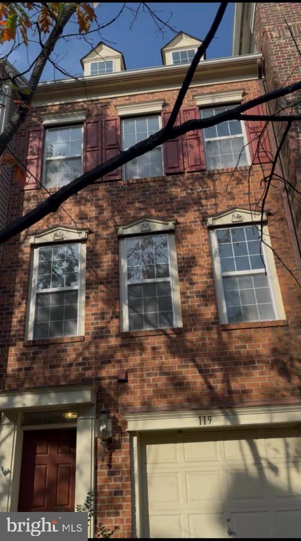 119 MARTIN LN, ALEXANDRIA, Virginia 22304, 3 Bedrooms Bedrooms, ,2 BathroomsBathrooms,Residential,For sale,119 MARTIN LN,VAAX2050772 MLS # VAAX2050772 119 MARTIN LN, ALEXANDRIA, Virginia 22304, 3 Bedrooms Bedrooms, ,2 BathroomsBathrooms,Residential,For sale,119 MARTIN LN,VAAX2050772 MLS # VAAX2050772