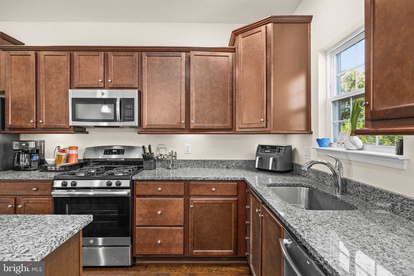 302 TREE LINE DR, FREDERICKSBURG, Virginia 22405, 3 Bedrooms Bedrooms, ,2 BathroomsBathrooms,Residential,For sale,302 TREE LINE DR,VAST2043494 MLS # VAST2043494 302 TREE LINE DR, FREDERICKSBURG, Virginia 22405, 3 Bedrooms Bedrooms, ,2 BathroomsBathrooms,Residential,For sale,302 TREE LINE DR,VAST2043494 MLS # VAST2043494