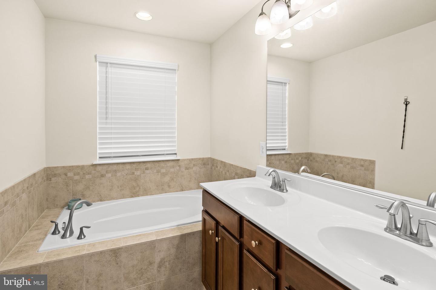 302 TREE LINE DR, FREDERICKSBURG, Virginia 22405, 3 Bedrooms Bedrooms, ,2 BathroomsBathrooms,Residential,For sale,302 TREE LINE DR,VAST2043494 MLS # VAST2043494 302 TREE LINE DR, FREDERICKSBURG, Virginia 22405, 3 Bedrooms Bedrooms, ,2 BathroomsBathrooms,Residential,For sale,302 TREE LINE DR,VAST2043494 MLS # VAST2043494
