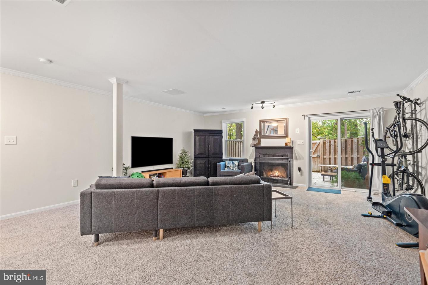 32 CARRIAGE HOUSE CIR, ALEXANDRIA, Virginia 22304, 2 Bedrooms Bedrooms, ,2 BathroomsBathrooms,Residential,For sale,32 CARRIAGE HOUSE CIR,VAAX2050764 MLS # VAAX2050764 32 CARRIAGE HOUSE CIR, ALEXANDRIA, Virginia 22304, 2 Bedrooms Bedrooms, ,2 BathroomsBathrooms,Residential,For sale,32 CARRIAGE HOUSE CIR,VAAX2050764 MLS # VAAX2050764