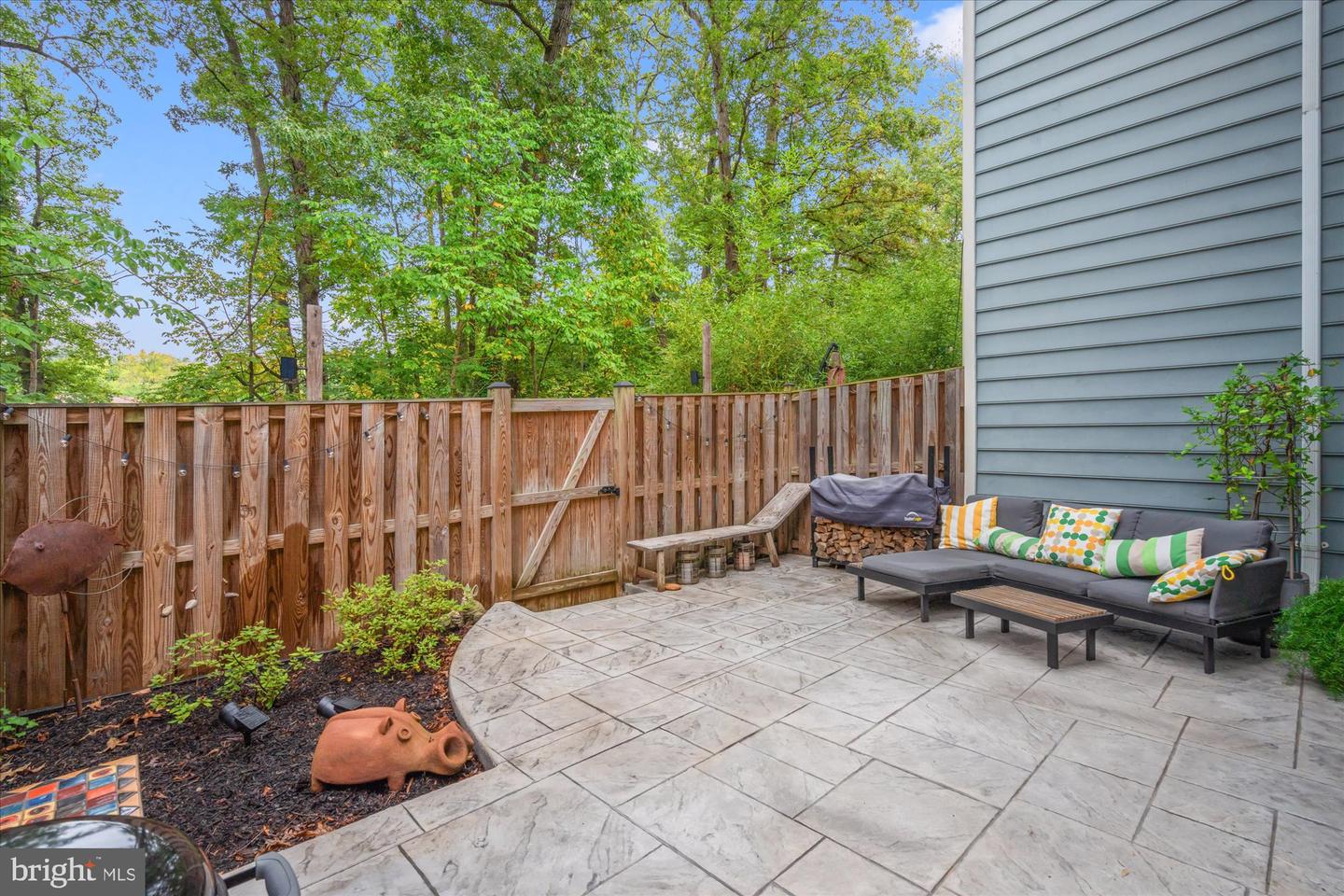 32 CARRIAGE HOUSE CIR, ALEXANDRIA, Virginia 22304, 2 Bedrooms Bedrooms, ,2 BathroomsBathrooms,Residential,For sale,32 CARRIAGE HOUSE CIR,VAAX2050764 MLS # VAAX2050764 32 CARRIAGE HOUSE CIR, ALEXANDRIA, Virginia 22304, 2 Bedrooms Bedrooms, ,2 BathroomsBathrooms,Residential,For sale,32 CARRIAGE HOUSE CIR,VAAX2050764 MLS # VAAX2050764