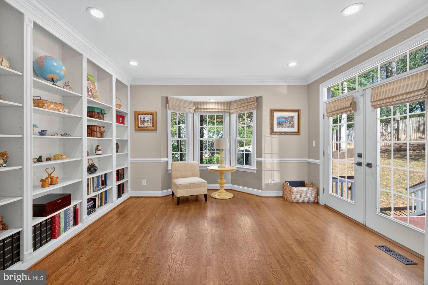 2503 EASIE ST, OAKTON, Virginia 22124, 4 Bedrooms Bedrooms, ,4 BathroomsBathrooms,Residential,For sale,2503 EASIE ST,VAFX2274238 MLS # VAFX2274238 2503 EASIE ST, OAKTON, Virginia 22124, 4 Bedrooms Bedrooms, ,4 BathroomsBathrooms,Residential,For sale,2503 EASIE ST,VAFX2274238 MLS # VAFX2274238