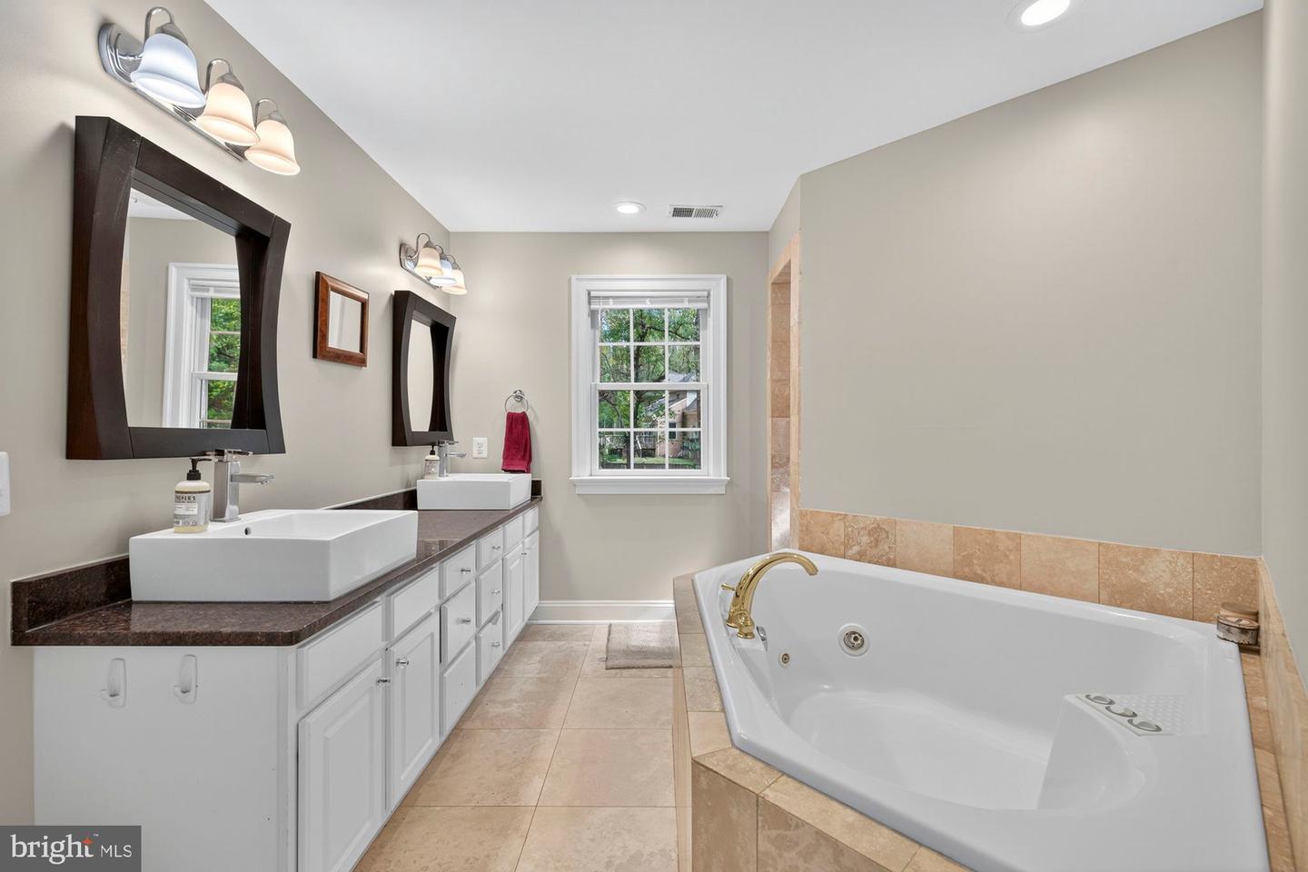 2503 EASIE ST, OAKTON, Virginia 22124, 4 Bedrooms Bedrooms, ,4 BathroomsBathrooms,Residential,For sale,2503 EASIE ST,VAFX2274238 MLS # VAFX2274238 2503 EASIE ST, OAKTON, Virginia 22124, 4 Bedrooms Bedrooms, ,4 BathroomsBathrooms,Residential,For sale,2503 EASIE ST,VAFX2274238 MLS # VAFX2274238