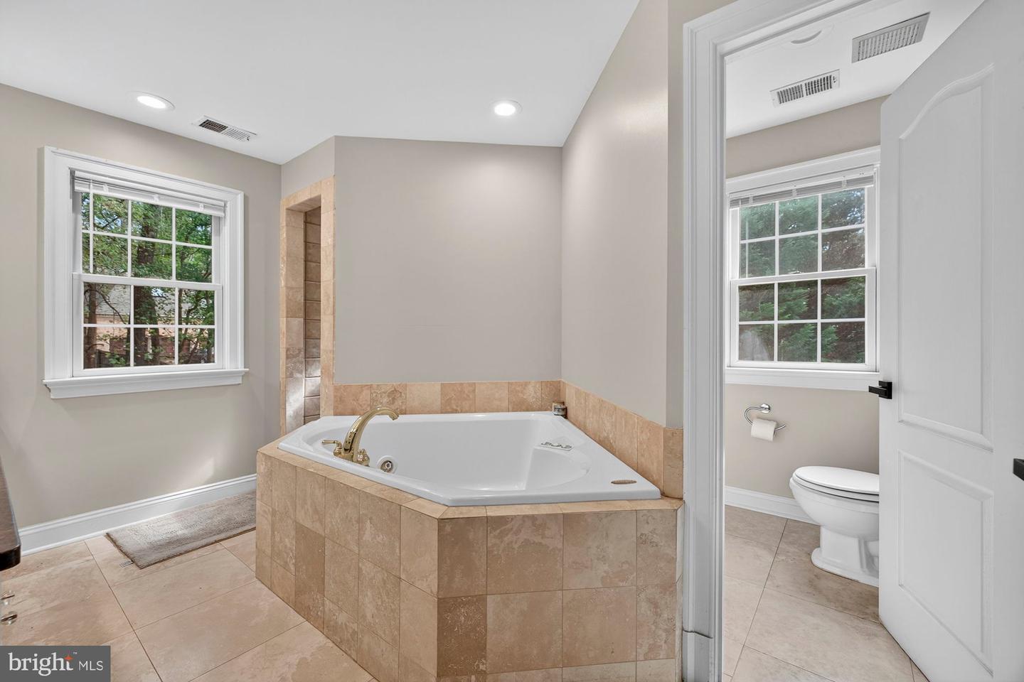 2503 EASIE ST, OAKTON, Virginia 22124, 4 Bedrooms Bedrooms, ,4 BathroomsBathrooms,Residential,For sale,2503 EASIE ST,VAFX2274238 MLS # VAFX2274238 2503 EASIE ST, OAKTON, Virginia 22124, 4 Bedrooms Bedrooms, ,4 BathroomsBathrooms,Residential,For sale,2503 EASIE ST,VAFX2274238 MLS # VAFX2274238