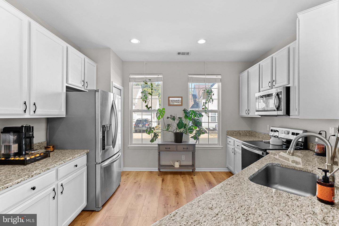 43275 RUSH RUN TER, ASHBURN, Virginia 20147, 3 Bedrooms Bedrooms, ,2 BathroomsBathrooms,Residential,For sale,43275 RUSH RUN TER,VALO2108842 MLS # VALO2108842 43275 RUSH RUN TER, ASHBURN, Virginia 20147, 3 Bedrooms Bedrooms, ,2 BathroomsBathrooms,Residential,For sale,43275 RUSH RUN TER,VALO2108842 MLS # VALO2108842