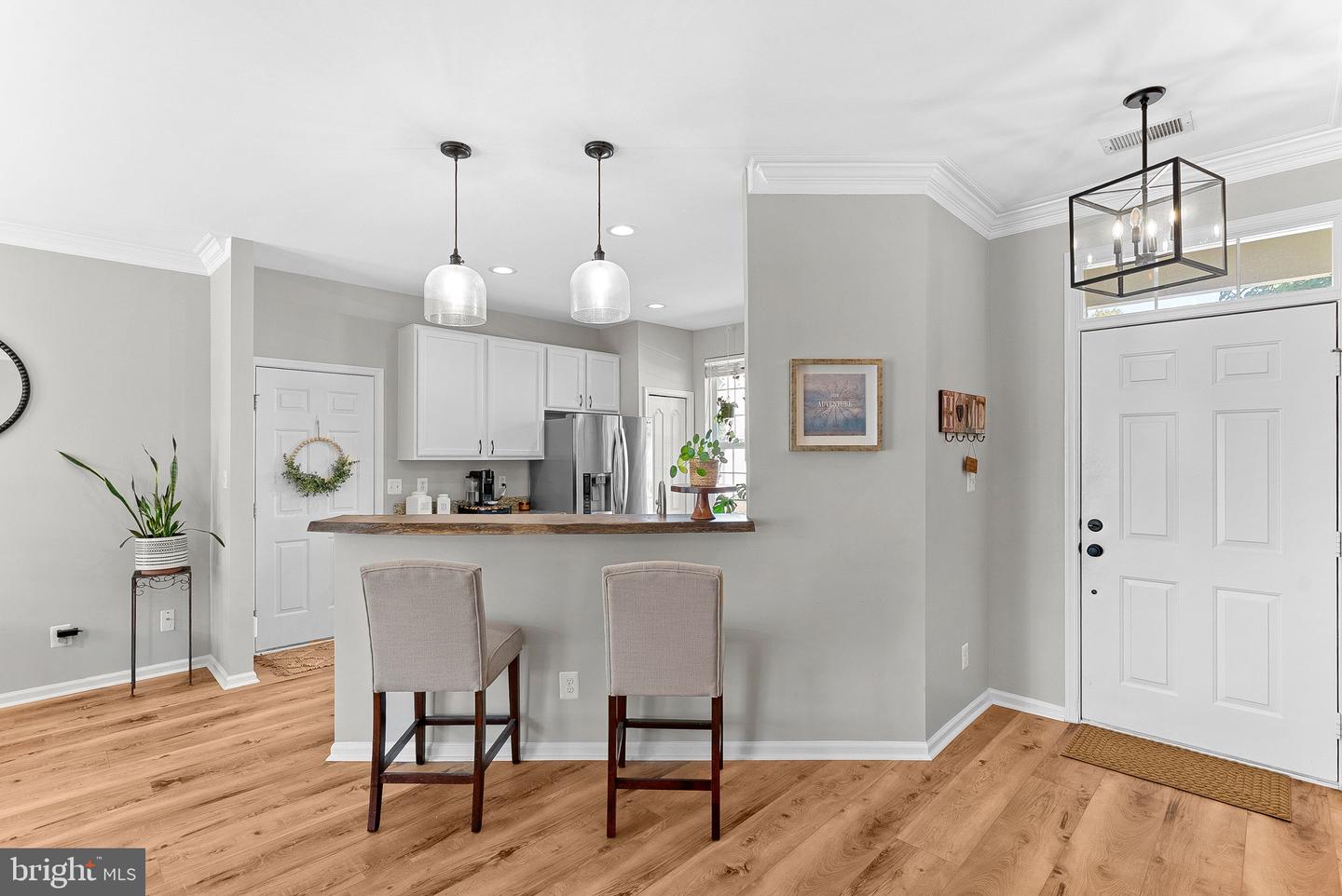 43275 RUSH RUN TER, ASHBURN, Virginia 20147, 3 Bedrooms Bedrooms, ,2 BathroomsBathrooms,Residential,For sale,43275 RUSH RUN TER,VALO2108842 MLS # VALO2108842 43275 RUSH RUN TER, ASHBURN, Virginia 20147, 3 Bedrooms Bedrooms, ,2 BathroomsBathrooms,Residential,For sale,43275 RUSH RUN TER,VALO2108842 MLS # VALO2108842
