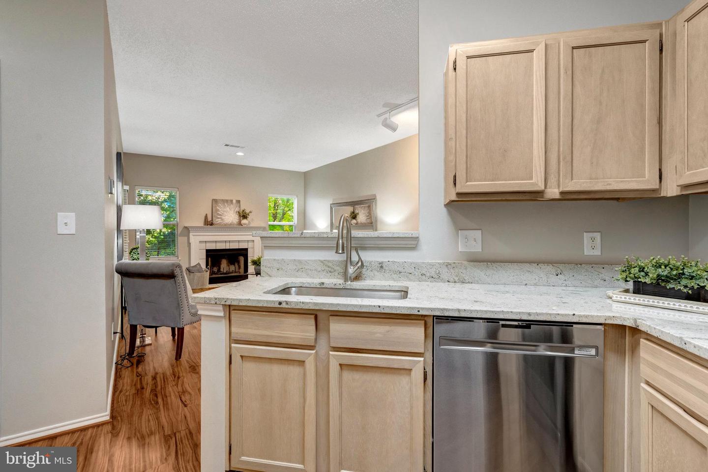 4401 SEDGEHURST DR #203, FAIRFAX, Virginia 22033, 1 Bedroom Bedrooms, 2 Rooms Rooms,1 BathroomBathrooms,Residential,For sale,4401 SEDGEHURST DR #203,VAFX2274484 MLS # VAFX2274484 4401 SEDGEHURST DR #203, FAIRFAX, Virginia 22033, 1 Bedroom Bedrooms, 2 Rooms Rooms,1 BathroomBathrooms,Residential,For sale,4401 SEDGEHURST DR #203,VAFX2274484 MLS # VAFX2274484