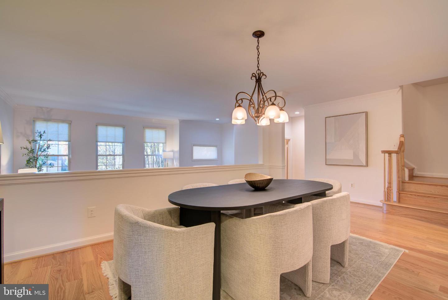 1423 MCLEAN MEWS CT, MCLEAN, Virginia 22101, 3 Bedrooms Bedrooms, ,2 BathroomsBathrooms,Residential,For sale,1423 MCLEAN MEWS CT,VAFX2274486 MLS # VAFX2274486 1423 MCLEAN MEWS CT, MCLEAN, Virginia 22101, 3 Bedrooms Bedrooms, ,2 BathroomsBathrooms,Residential,For sale,1423 MCLEAN MEWS CT,VAFX2274486 MLS # VAFX2274486