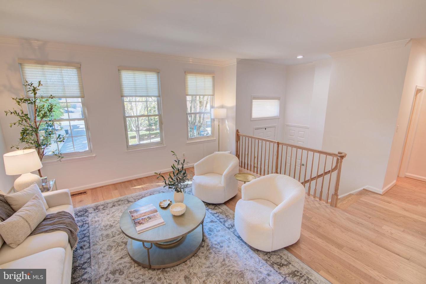 1423 MCLEAN MEWS CT, MCLEAN, Virginia 22101, 3 Bedrooms Bedrooms, ,2 BathroomsBathrooms,Residential,For sale,1423 MCLEAN MEWS CT,VAFX2274486 MLS # VAFX2274486 1423 MCLEAN MEWS CT, MCLEAN, Virginia 22101, 3 Bedrooms Bedrooms, ,2 BathroomsBathrooms,Residential,For sale,1423 MCLEAN MEWS CT,VAFX2274486 MLS # VAFX2274486