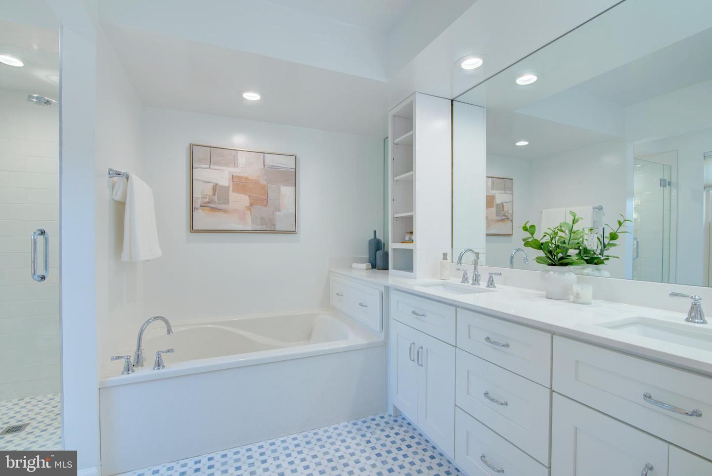 1423 MCLEAN MEWS CT, MCLEAN, Virginia 22101, 3 Bedrooms Bedrooms, ,2 BathroomsBathrooms,Residential,For sale,1423 MCLEAN MEWS CT,VAFX2274486 MLS # VAFX2274486 1423 MCLEAN MEWS CT, MCLEAN, Virginia 22101, 3 Bedrooms Bedrooms, ,2 BathroomsBathrooms,Residential,For sale,1423 MCLEAN MEWS CT,VAFX2274486 MLS # VAFX2274486