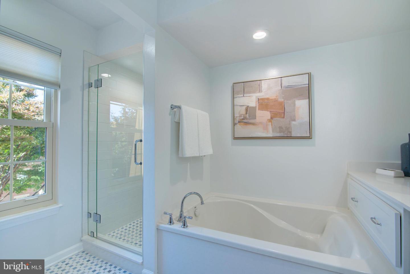 1423 MCLEAN MEWS CT, MCLEAN, Virginia 22101, 3 Bedrooms Bedrooms, ,2 BathroomsBathrooms,Residential,For sale,1423 MCLEAN MEWS CT,VAFX2274486 MLS # VAFX2274486 1423 MCLEAN MEWS CT, MCLEAN, Virginia 22101, 3 Bedrooms Bedrooms, ,2 BathroomsBathrooms,Residential,For sale,1423 MCLEAN MEWS CT,VAFX2274486 MLS # VAFX2274486