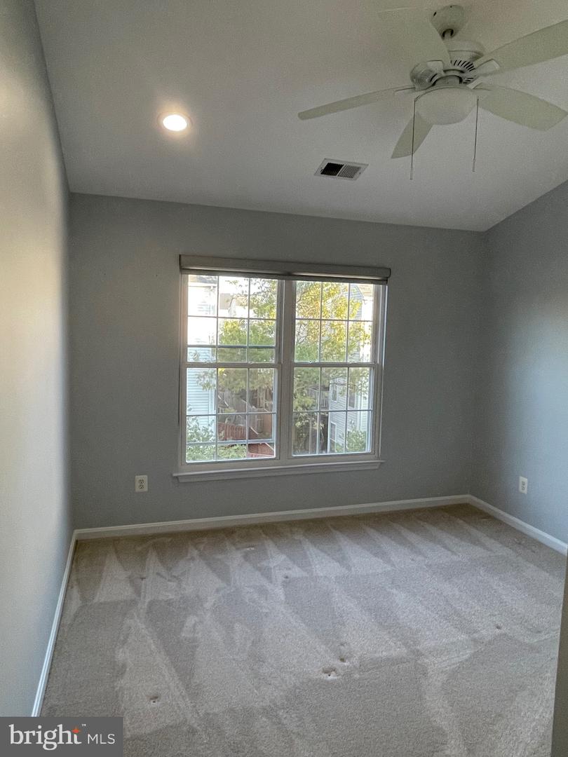 12968 WOOD CRESCENT CIR, HERNDON, Virginia 20171, 3 Bedrooms Bedrooms, ,3 BathroomsBathrooms,Residential,For sale,12968 WOOD CRESCENT CIR,VAFX2274610 MLS # VAFX2274610 12968 WOOD CRESCENT CIR, HERNDON, Virginia 20171, 3 Bedrooms Bedrooms, ,3 BathroomsBathrooms,Residential,For sale,12968 WOOD CRESCENT CIR,VAFX2274610 MLS # VAFX2274610