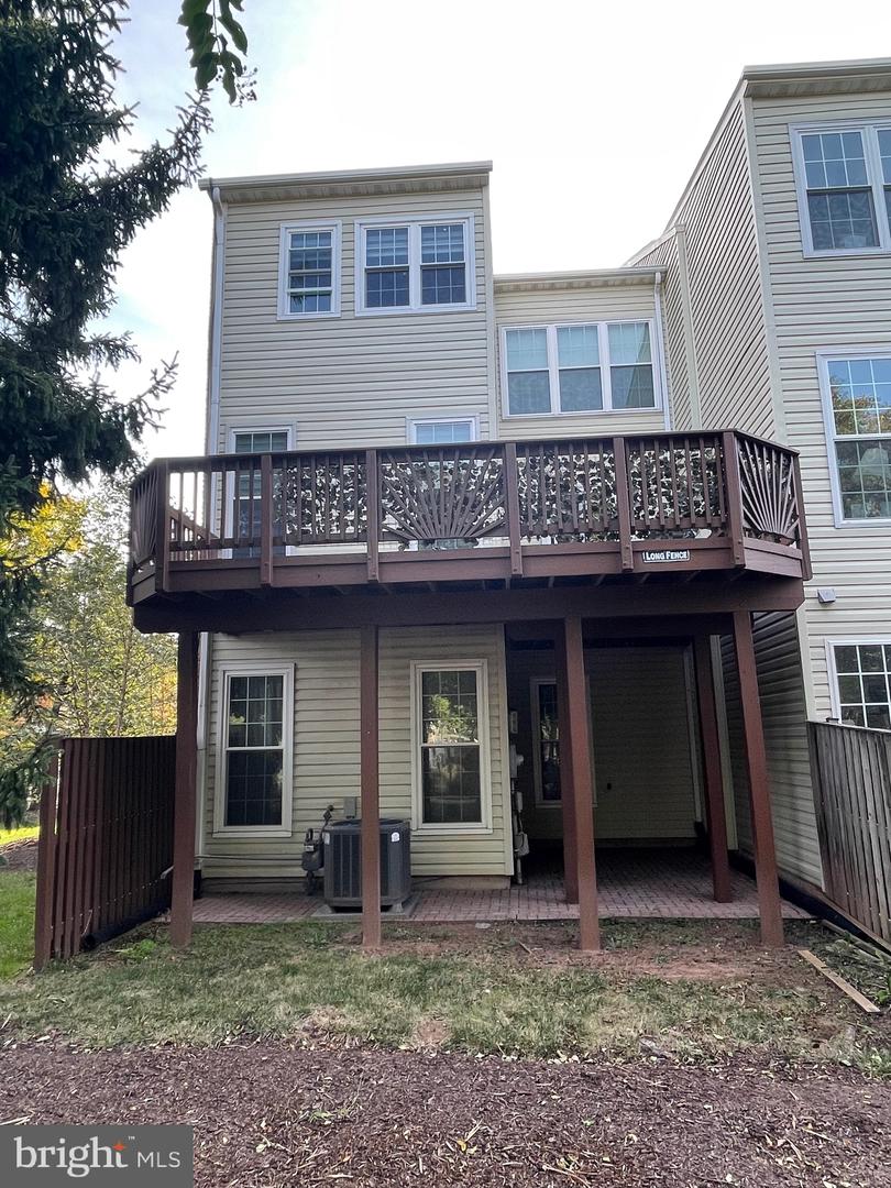 12968 WOOD CRESCENT CIR, HERNDON, Virginia 20171, 3 Bedrooms Bedrooms, ,3 BathroomsBathrooms,Residential,For sale,12968 WOOD CRESCENT CIR,VAFX2274610 MLS # VAFX2274610 12968 WOOD CRESCENT CIR, HERNDON, Virginia 20171, 3 Bedrooms Bedrooms, ,3 BathroomsBathrooms,Residential,For sale,12968 WOOD CRESCENT CIR,VAFX2274610 MLS # VAFX2274610