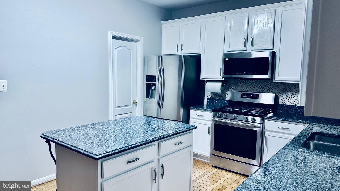 12968 WOOD CRESCENT CIR, HERNDON, Virginia 20171, 3 Bedrooms Bedrooms, ,3 BathroomsBathrooms,Residential,For sale,12968 WOOD CRESCENT CIR,VAFX2274610 MLS # VAFX2274610 12968 WOOD CRESCENT CIR, HERNDON, Virginia 20171, 3 Bedrooms Bedrooms, ,3 BathroomsBathrooms,Residential,For sale,12968 WOOD CRESCENT CIR,VAFX2274610 MLS # VAFX2274610