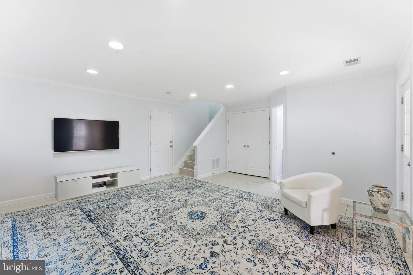 42835 SHALER ST, CHANTILLY, Virginia 20152, 4 Bedrooms Bedrooms, 8 Rooms Rooms,3 BathroomsBathrooms,Residential,For sale,42835 SHALER ST,VALO2109002 MLS # VALO2109002 42835 SHALER ST, CHANTILLY, Virginia 20152, 4 Bedrooms Bedrooms, 8 Rooms Rooms,3 BathroomsBathrooms,Residential,For sale,42835 SHALER ST,VALO2109002 MLS # VALO2109002