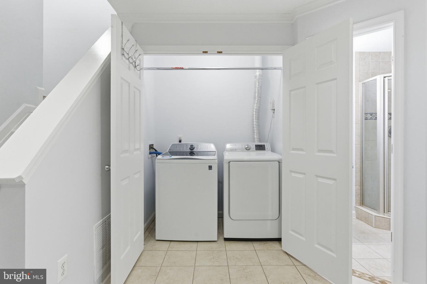 42835 SHALER ST, CHANTILLY, Virginia 20152, 4 Bedrooms Bedrooms, 8 Rooms Rooms,3 BathroomsBathrooms,Residential,For sale,42835 SHALER ST,VALO2109002 MLS # VALO2109002 42835 SHALER ST, CHANTILLY, Virginia 20152, 4 Bedrooms Bedrooms, 8 Rooms Rooms,3 BathroomsBathrooms,Residential,For sale,42835 SHALER ST,VALO2109002 MLS # VALO2109002