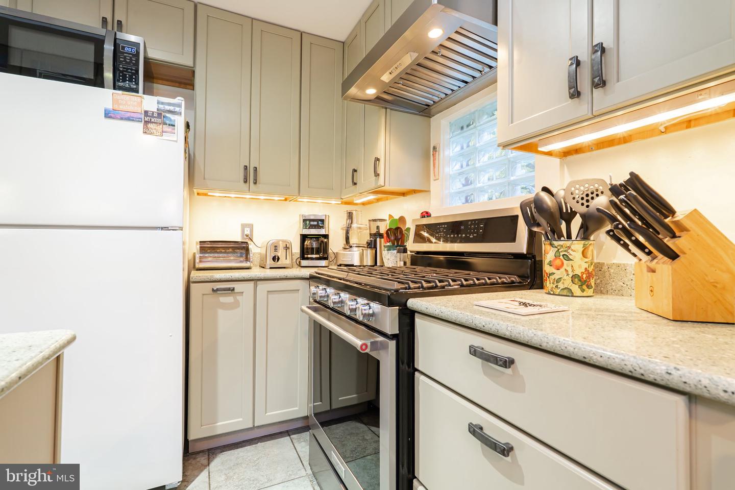 3650 CHERRY HILL RD, LINDEN, Virginia 22642, 2 Bedrooms Bedrooms, ,1 BathroomBathrooms,Residential,For sale,3650 CHERRY HILL RD,VAFQ2019428 MLS # VAFQ2019428 3650 CHERRY HILL RD, LINDEN, Virginia 22642, 2 Bedrooms Bedrooms, ,1 BathroomBathrooms,Residential,For sale,3650 CHERRY HILL RD,VAFQ2019428 MLS # VAFQ2019428