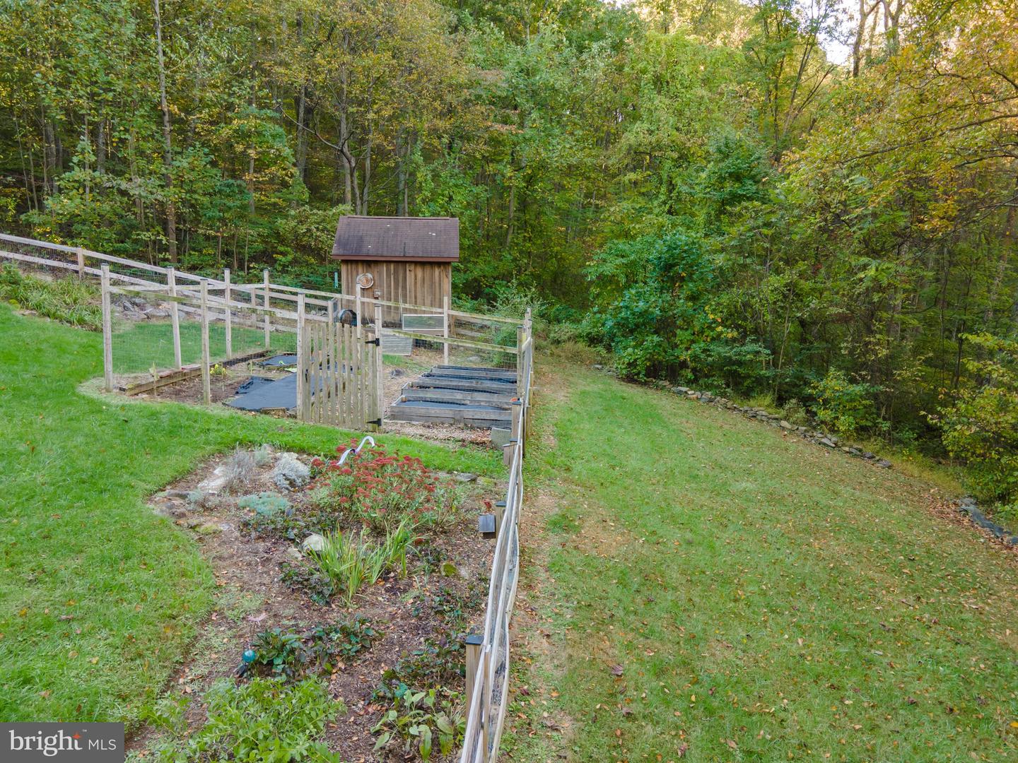 3650 CHERRY HILL RD, LINDEN, Virginia 22642, 2 Bedrooms Bedrooms, ,1 BathroomBathrooms,Residential,For sale,3650 CHERRY HILL RD,VAFQ2019428 MLS # VAFQ2019428 3650 CHERRY HILL RD, LINDEN, Virginia 22642, 2 Bedrooms Bedrooms, ,1 BathroomBathrooms,Residential,For sale,3650 CHERRY HILL RD,VAFQ2019428 MLS # VAFQ2019428