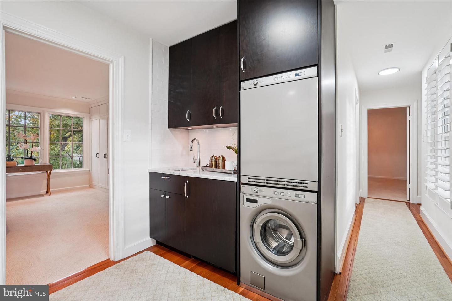 7252 EVANS MILL RD, MCLEAN, Virginia 22101, 4 Bedrooms Bedrooms, ,3 BathroomsBathrooms,Residential,For sale,7252 EVANS MILL RD,VAFX2274988 MLS # VAFX2274988 7252 EVANS MILL RD, MCLEAN, Virginia 22101, 4 Bedrooms Bedrooms, ,3 BathroomsBathrooms,Residential,For sale,7252 EVANS MILL RD,VAFX2274988 MLS # VAFX2274988
