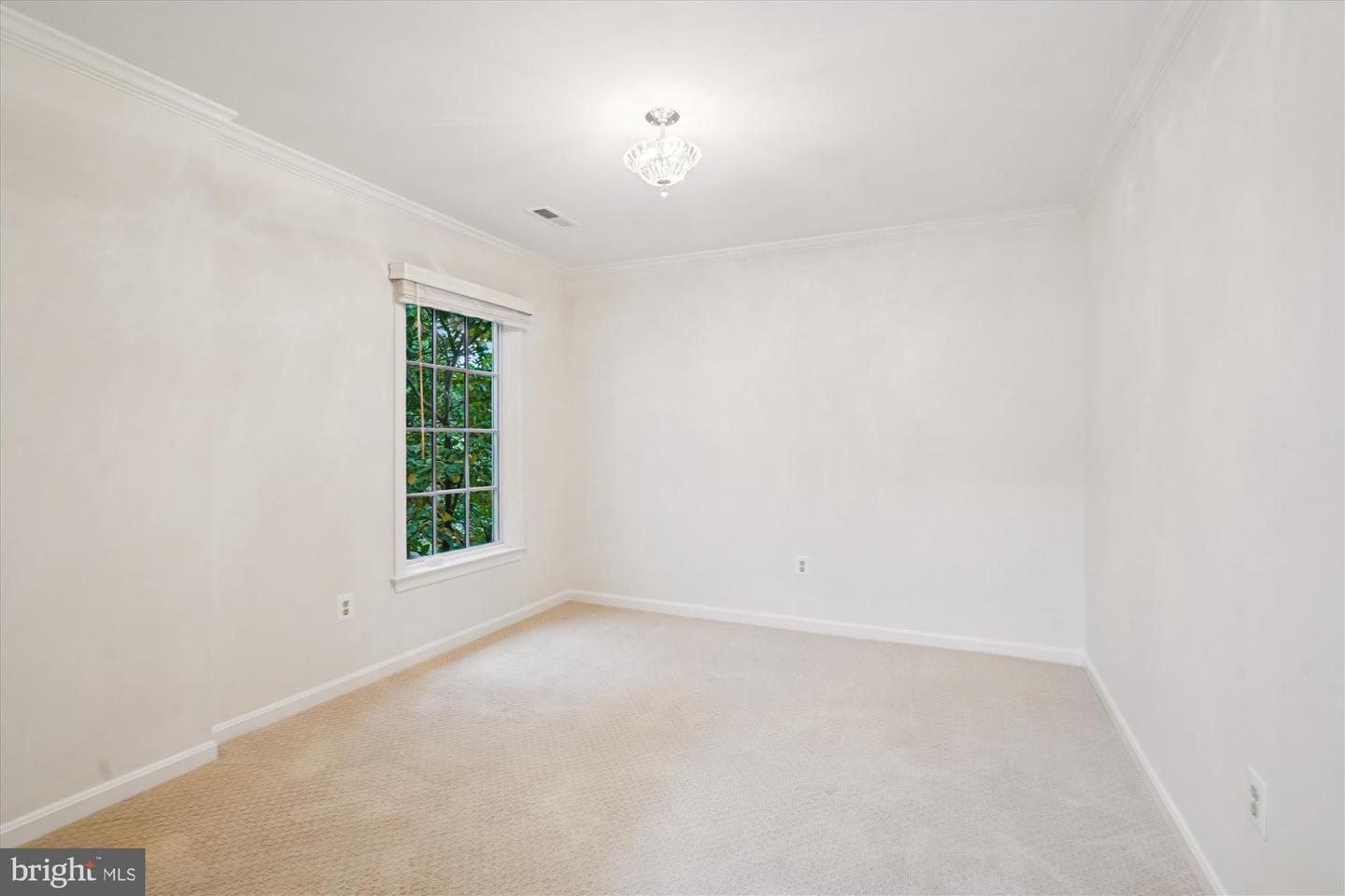 7252 EVANS MILL RD, MCLEAN, Virginia 22101, 4 Bedrooms Bedrooms, ,3 BathroomsBathrooms,Residential,For sale,7252 EVANS MILL RD,VAFX2274988 MLS # VAFX2274988 7252 EVANS MILL RD, MCLEAN, Virginia 22101, 4 Bedrooms Bedrooms, ,3 BathroomsBathrooms,Residential,For sale,7252 EVANS MILL RD,VAFX2274988 MLS # VAFX2274988