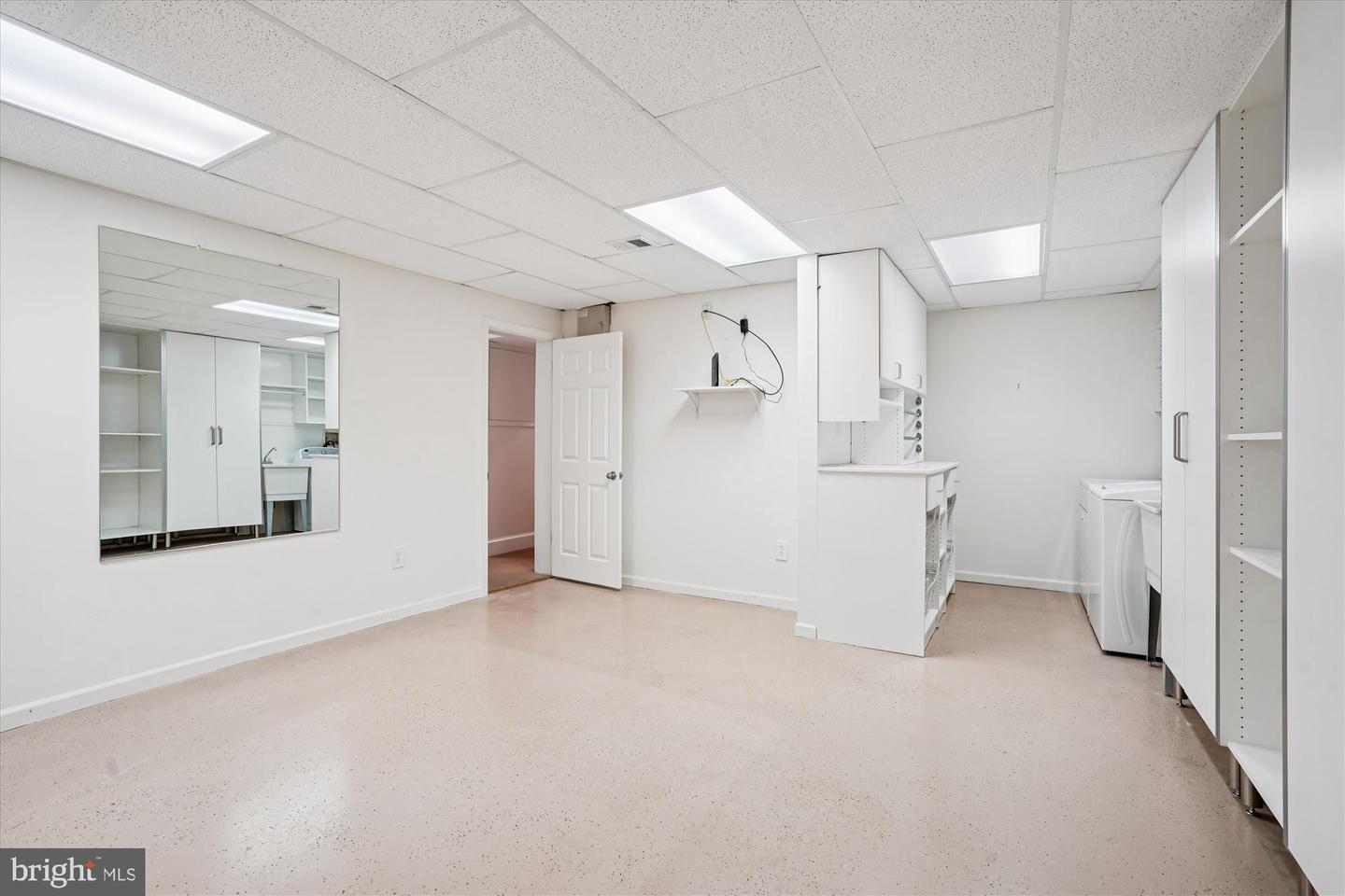 7252 EVANS MILL RD, MCLEAN, Virginia 22101, 4 Bedrooms Bedrooms, ,3 BathroomsBathrooms,Residential,For sale,7252 EVANS MILL RD,VAFX2274988 MLS # VAFX2274988 7252 EVANS MILL RD, MCLEAN, Virginia 22101, 4 Bedrooms Bedrooms, ,3 BathroomsBathrooms,Residential,For sale,7252 EVANS MILL RD,VAFX2274988 MLS # VAFX2274988