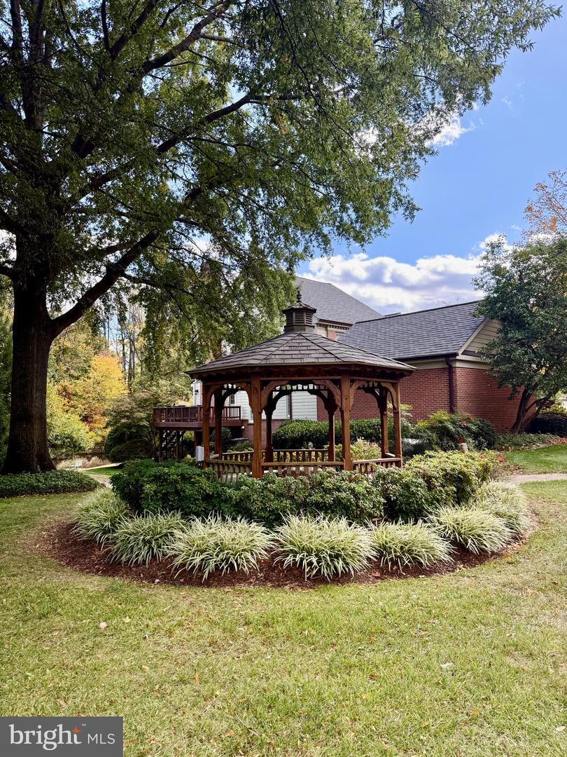 7252 EVANS MILL RD, MCLEAN, Virginia 22101, 4 Bedrooms Bedrooms, ,3 BathroomsBathrooms,Residential,For sale,7252 EVANS MILL RD,VAFX2274988 MLS # VAFX2274988 7252 EVANS MILL RD, MCLEAN, Virginia 22101, 4 Bedrooms Bedrooms, ,3 BathroomsBathrooms,Residential,For sale,7252 EVANS MILL RD,VAFX2274988 MLS # VAFX2274988