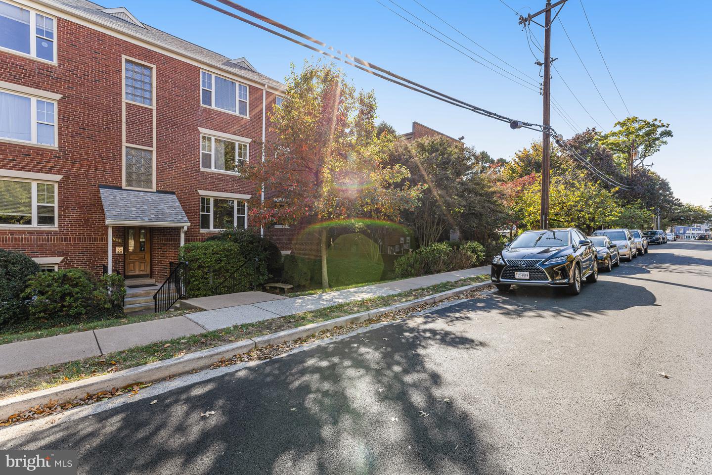1404 12TH ST N #32, ARLINGTON, Virginia 22209, 1 Bedroom Bedrooms, ,1 BathroomBathrooms,Residential,For sale,1404 12TH ST N #32,VAAR2065002 MLS # VAAR2065002