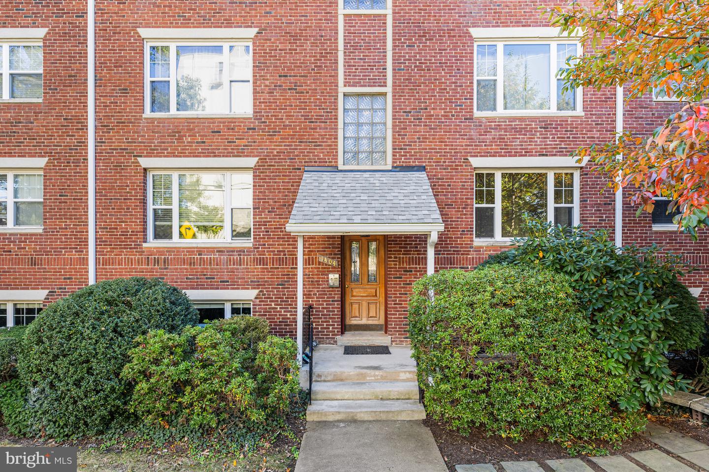 1404 12TH ST N #32, ARLINGTON, Virginia 22209, 1 Bedroom Bedrooms, ,1 BathroomBathrooms,Residential,For sale,1404 12TH ST N #32,VAAR2065002 MLS # VAAR2065002