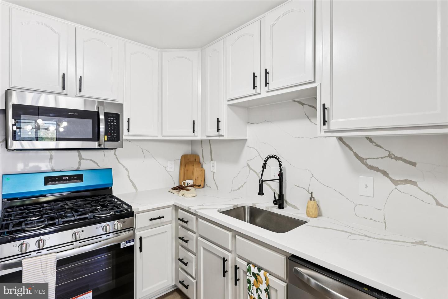 1731 GAINESVILLE ST SE #201, WASHINGTON, District Of Columbia 20020, 2 Bedrooms Bedrooms, ,1 BathroomBathrooms,Residential,For sale,1731 GAINESVILLE ST SE #201,DCDC2227246 MLS # DCDC2227246 1731 GAINESVILLE ST SE #201, WASHINGTON, District Of Columbia 20020, 2 Bedrooms Bedrooms, ,1 BathroomBathrooms,Residential,For sale,1731 GAINESVILLE ST SE #201,DCDC2227246 MLS # DCDC2227246