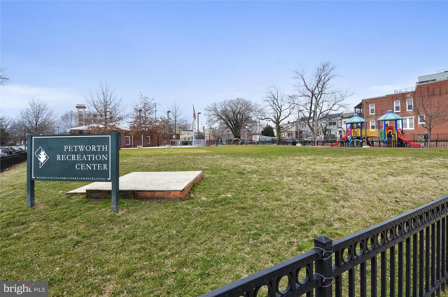 4315 NEW HAMPSHIRE AVE NW #1, WASHINGTON, District Of Columbia 20011, 2 Bedrooms Bedrooms, 6 Rooms Rooms,2 BathroomsBathrooms,Residential,For sale,4315 NEW HAMPSHIRE AVE NW #1,DCDC2227492 MLS # DCDC2227492 4315 NEW HAMPSHIRE AVE NW #1, WASHINGTON, District Of Columbia 20011, 2 Bedrooms Bedrooms, 6 Rooms Rooms,2 BathroomsBathrooms,Residential,For sale,4315 NEW HAMPSHIRE AVE NW #1,DCDC2227492 MLS # DCDC2227492