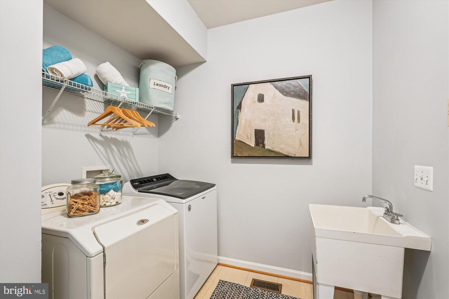 20861 KILLAWOG TER, ASHBURN, Virginia 20147, 3 Bedrooms Bedrooms, ,3 BathroomsBathrooms,Residential,For sale,20861 KILLAWOG TER,VALO2109124 MLS # VALO2109124 20861 KILLAWOG TER, ASHBURN, Virginia 20147, 3 Bedrooms Bedrooms, ,3 BathroomsBathrooms,Residential,For sale,20861 KILLAWOG TER,VALO2109124 MLS # VALO2109124
