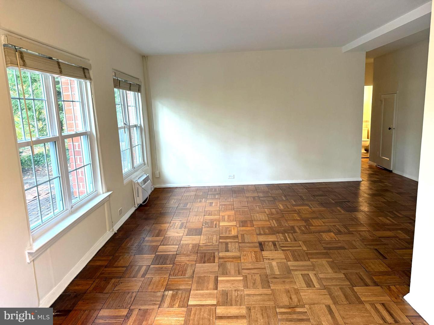 3460 MARTHA CUSTIS DR, ALEXANDRIA, Virginia 22302, 1 Bedroom Bedrooms, ,1 BathroomBathrooms,Residential,For sale,3460 MARTHA CUSTIS DR,VAAX2050954 MLS # VAAX2050954 3460 MARTHA CUSTIS DR, ALEXANDRIA, Virginia 22302, 1 Bedroom Bedrooms, ,1 BathroomBathrooms,Residential,For sale,3460 MARTHA CUSTIS DR,VAAX2050954 MLS # VAAX2050954