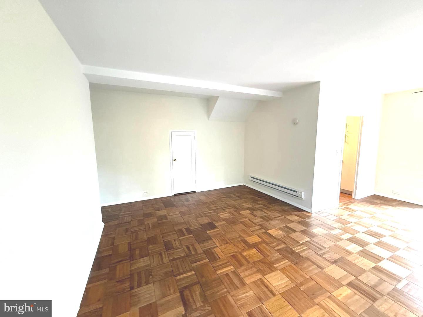 3460 MARTHA CUSTIS DR, ALEXANDRIA, Virginia 22302, 1 Bedroom Bedrooms, ,1 BathroomBathrooms,Residential,For sale,3460 MARTHA CUSTIS DR,VAAX2050954 MLS # VAAX2050954 3460 MARTHA CUSTIS DR, ALEXANDRIA, Virginia 22302, 1 Bedroom Bedrooms, ,1 BathroomBathrooms,Residential,For sale,3460 MARTHA CUSTIS DR,VAAX2050954 MLS # VAAX2050954