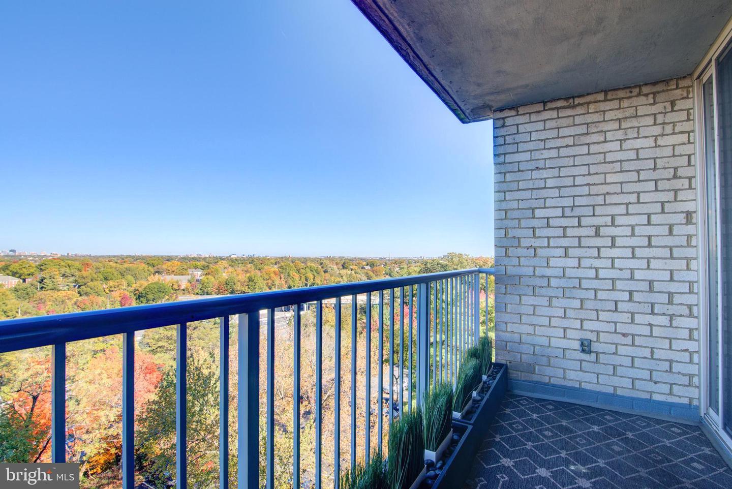 2500 N VAN DORN ST #801, ALEXANDRIA, Virginia 22302, 3 Bedrooms Bedrooms, ,2 BathroomsBathrooms,Residential,For sale,2500 N VAN DORN ST #801,VAAX2050904 MLS # VAAX2050904 2500 N VAN DORN ST #801, ALEXANDRIA, Virginia 22302, 3 Bedrooms Bedrooms, ,2 BathroomsBathrooms,Residential,For sale,2500 N VAN DORN ST #801,VAAX2050904 MLS # VAAX2050904