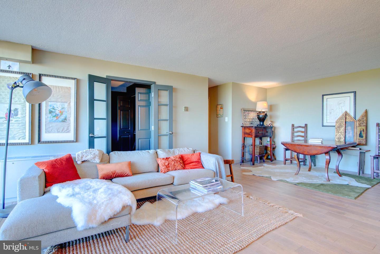 2500 N VAN DORN ST #801, ALEXANDRIA, Virginia 22302, 3 Bedrooms Bedrooms, ,2 BathroomsBathrooms,Residential,For sale,2500 N VAN DORN ST #801,VAAX2050904 MLS # VAAX2050904 2500 N VAN DORN ST #801, ALEXANDRIA, Virginia 22302, 3 Bedrooms Bedrooms, ,2 BathroomsBathrooms,Residential,For sale,2500 N VAN DORN ST #801,VAAX2050904 MLS # VAAX2050904