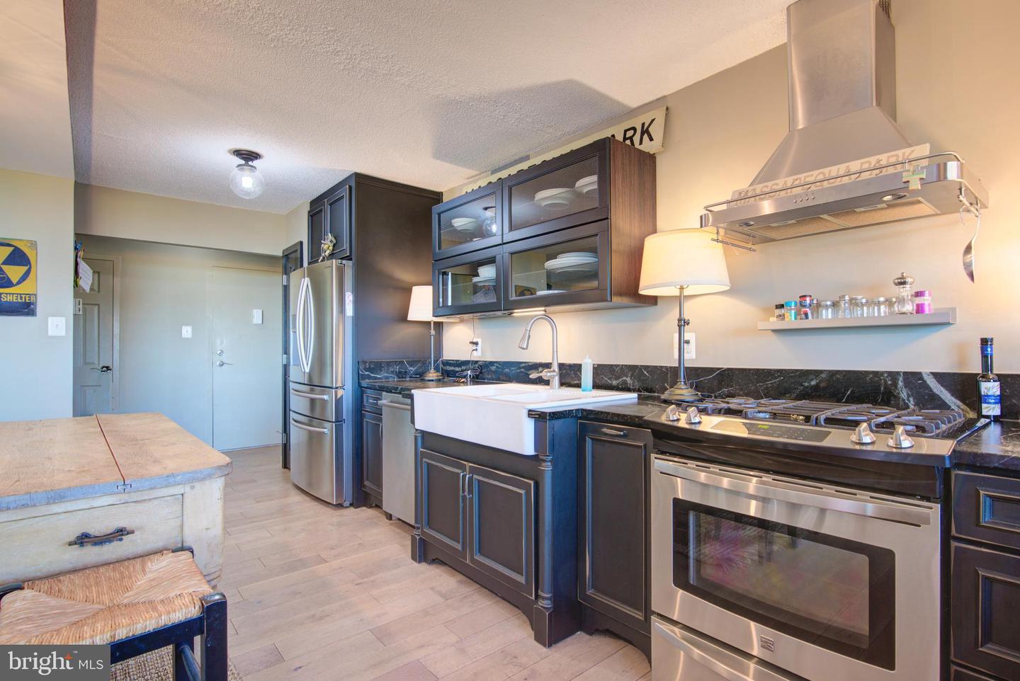 2500 N VAN DORN ST #801, ALEXANDRIA, Virginia 22302, 3 Bedrooms Bedrooms, ,2 BathroomsBathrooms,Residential,For sale,2500 N VAN DORN ST #801,VAAX2050904 MLS # VAAX2050904 2500 N VAN DORN ST #801, ALEXANDRIA, Virginia 22302, 3 Bedrooms Bedrooms, ,2 BathroomsBathrooms,Residential,For sale,2500 N VAN DORN ST #801,VAAX2050904 MLS # VAAX2050904